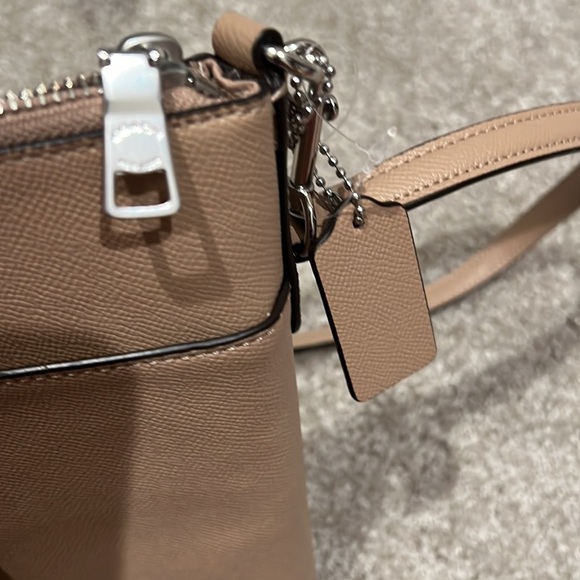 Coach Crossbody Bag - Picture 6 of 7
